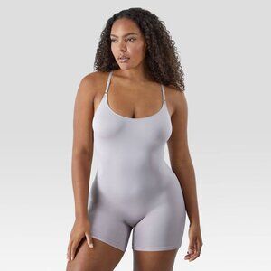 NEW Maidenform Women's Shapewear Seamless Mid Thigh Bodysuit w/Light Shaping 2XL